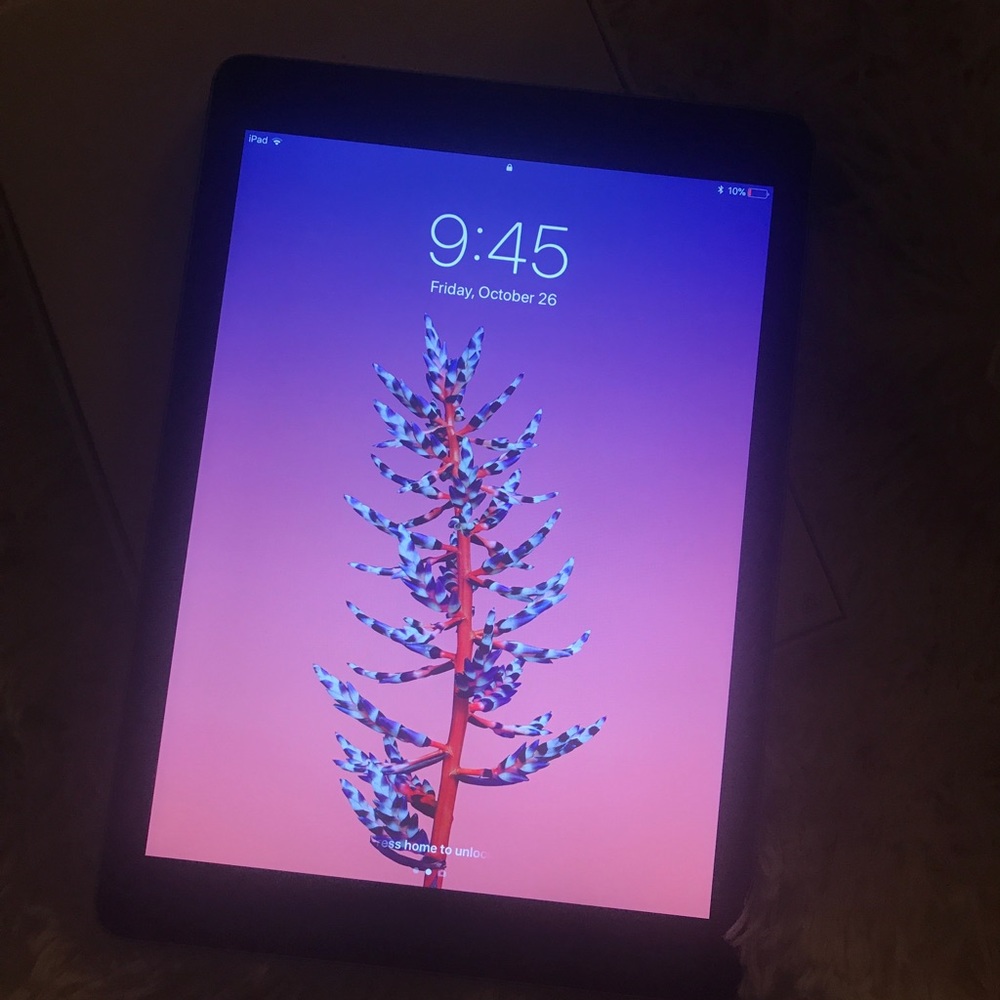 Apple IPad 5th generation 32GB